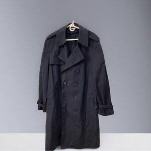 Elegant Men's Dark Navy Trench Coat, Vintage Military Style 44L